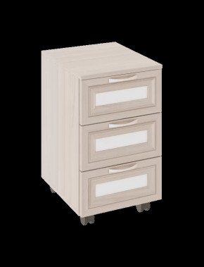 Шкафы и тумбы для офиса в Сургуте