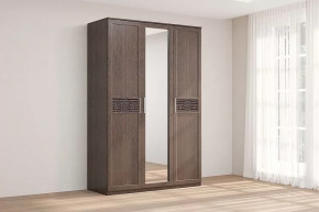 Шкаф 3-х створчатый с зеркалом Кэт-4 Венге Диал в Сургуте - surgut.mebel-tymen.ru | фото