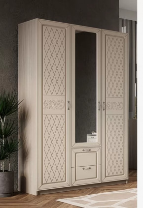 Шкаф трехдверный с зеркалом "Париж" № 2 в Сургуте - surgut.mebel-tymen.ru | фото